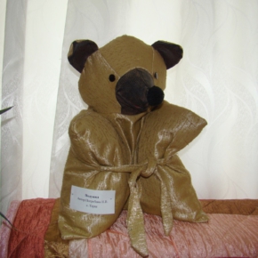 подушка медведь